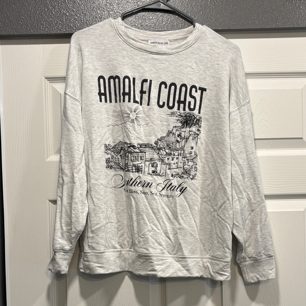 Graphic Crew Neck